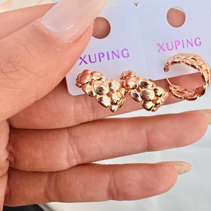 گوشواره حلقه‌ای طرح بافت ژوپینگ