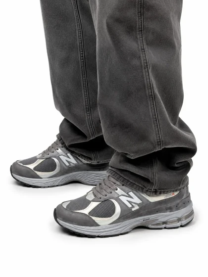 کتانی مردانه مدل نیوبالانس 2002 طوسی کرم New Balance