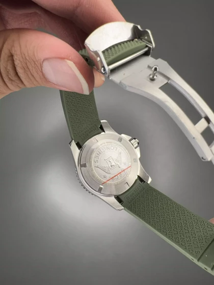 ساعت مچی لونژین اتوماتیک بند رابر سبز Longines