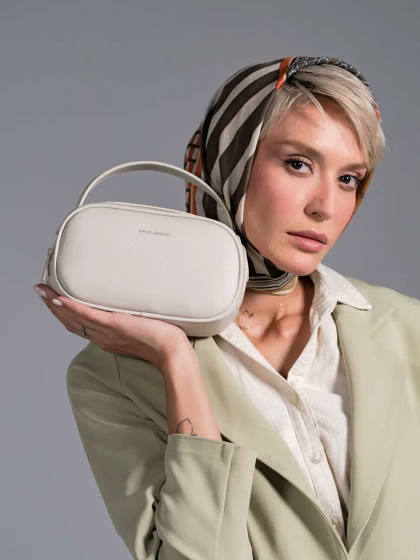کیف دستی زنانه دیوید جونز مدل CM7149H