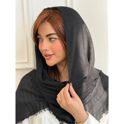 شال نخی پلیسه مشکی لومیوس