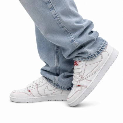 کفش کتانی مردانه مدل نایکی ترویس سفید دوخت قرمز Nike travis