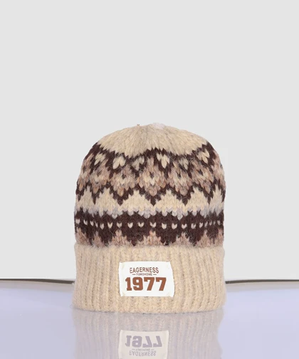 کلاه پشمی زمستانه طرحدار 1977