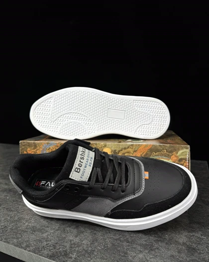 ونس برشکا مردانه