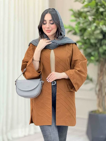 مانتو برش‌دار بغل چاک