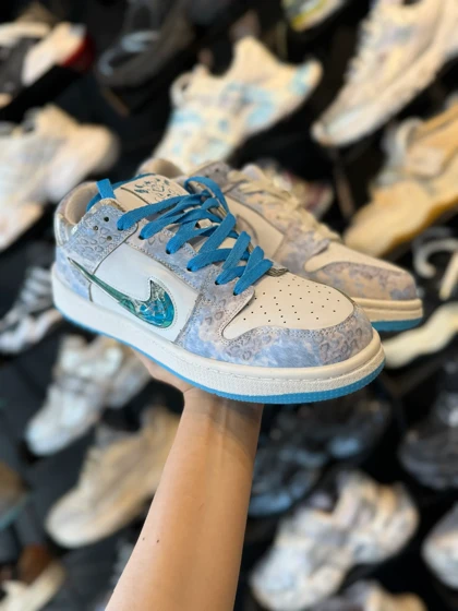 کتانی مردانه دراگون آبی سفید