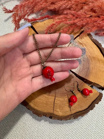 ست گوشواره و گردنبند یلدایی انار