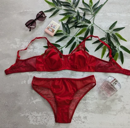 ست شورت و سوتین بالا شیشه ای 104879 سایز75