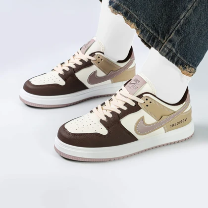 کفش و کتانی زنانه مدل نایک NIKE AIR رنگ کرم قهوه ای کد M1364