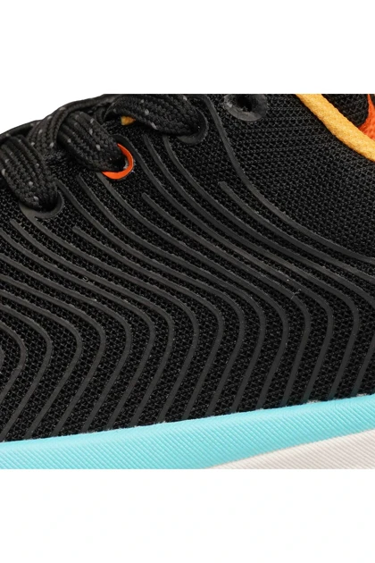 کفش پیاده روی زنانه hummel