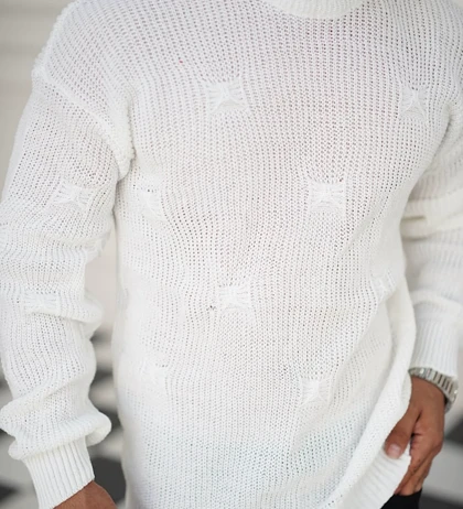 بافت زاپ‌دار سفید یقه گرد فری سایز