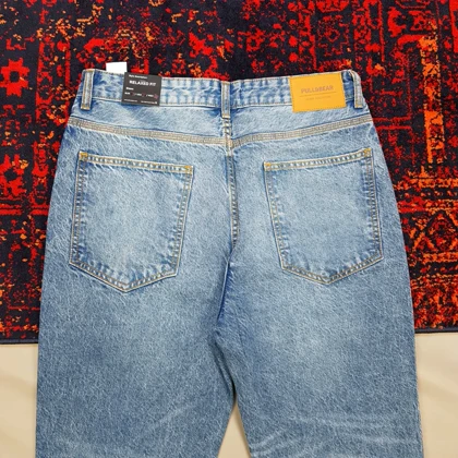 شلوار جین مردانه مام فیت زاپ‌دار از pull & bear کد 281