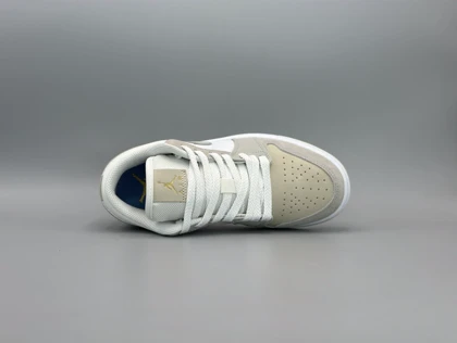 کتانی نایکی جردن1 لو پاریس/Nike Air Jordan1 low Paris