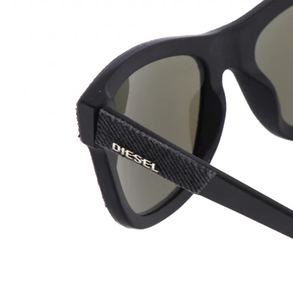 عینک آفتابی دیزل Diesel DL 0111 01X