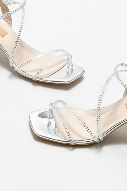 صندل زنانه اله elle