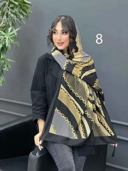 شال نخی طرح دار