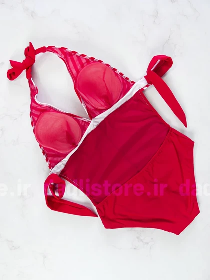 مایو یک تکه اسلیپ کاپ‌دار پشت‌باز قرمز طرحدار