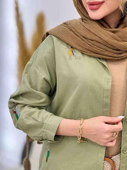 مانتو گلدوزی کارولین