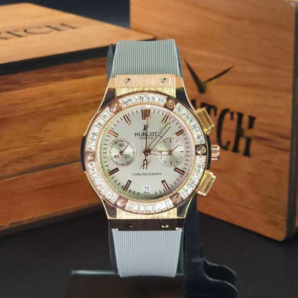 ساعت مچی زنانه هابلوت HUBLOT A919G با 3 موتور فعال کرنوگراف کد 1
