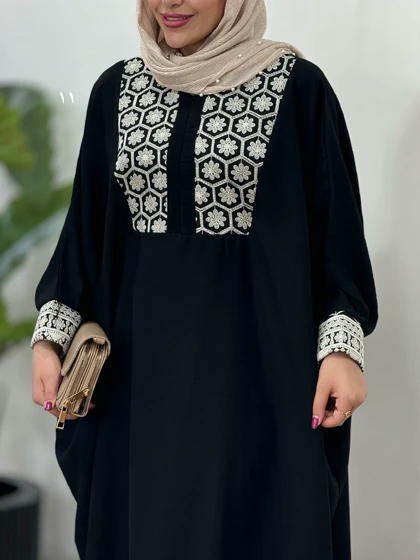 عبای بلند سوزندوزی نفیس