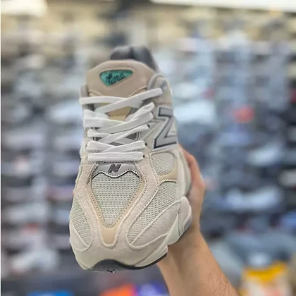 کفش راحتی نیوبالانس مدل 9060 طوسی کرم کیفیت مستر