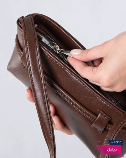 کیف زنونه پاسپورتی سگک دفرمه 939