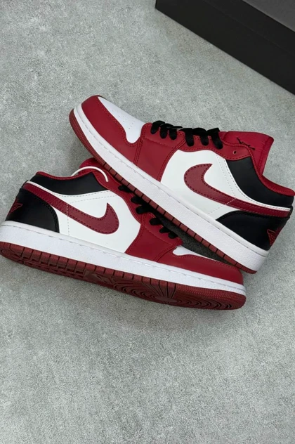 کتانی ویتنامی نایک ایر جردن وان لو ریورس بلک تو nike air jordan 1 low Reverse Black toe