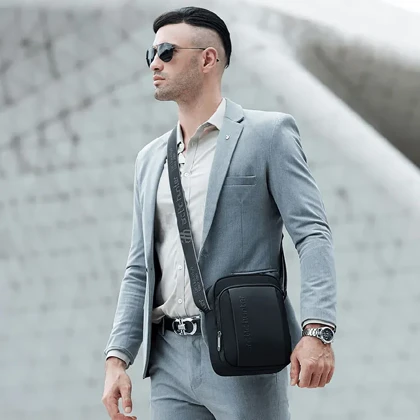 کیف شولدر بگ اورجینال آرکتیک هانتر مدل ARCTIC HUNTER - ARH00542