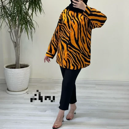 مانتو زنانه کراش طرح دار عیدانه
