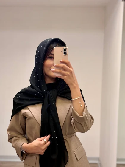 روسری کرپ نگینی