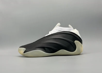 کتانی آدیداس هاردن وولیوم 9 مشکی کرم / Adidas Harden Volume