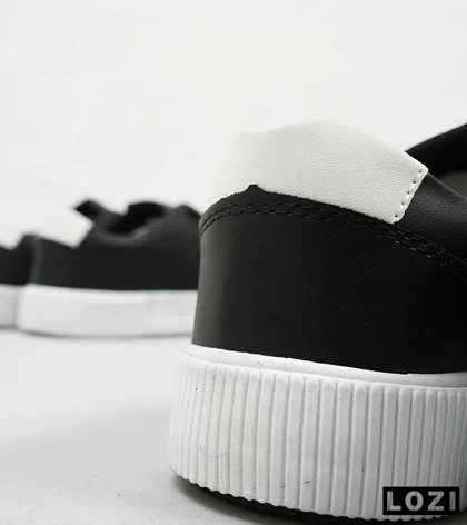 کفش اسنیکرزمردانه مشکی BERSHKA