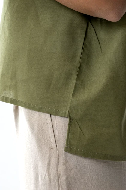 شومیز آستین کوتاه پشت بلند زنانه