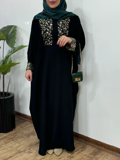 عبای بلند سوزندوزی نفیس