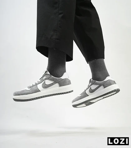 کفش کتانی مردانه سفید طوسی نایک NIKE SB