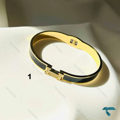دستبند هرمس میناکاری نگین‌دار Hermes-8490-L