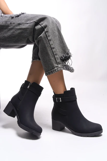 بوت و نیم بوت زنانه ریکان riccon