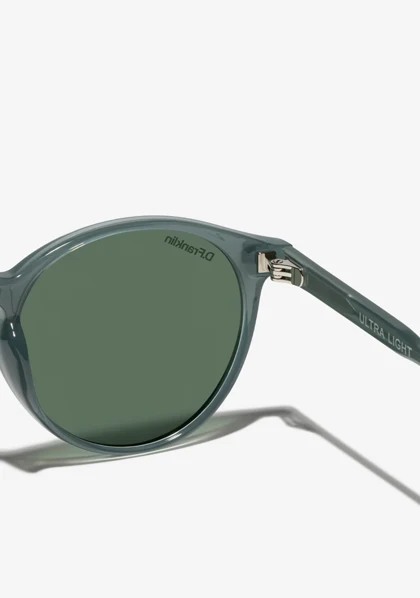 عینک آفتابی دی فرانکلین مدل D.franklin Ultra Light Max Green / G15