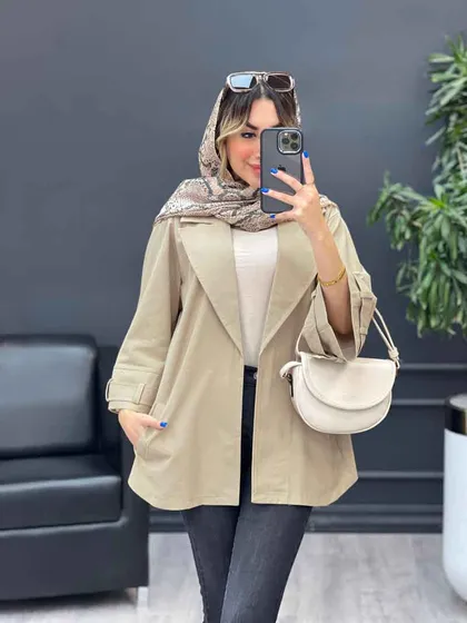 مانتو لینن پشت دو پاگن