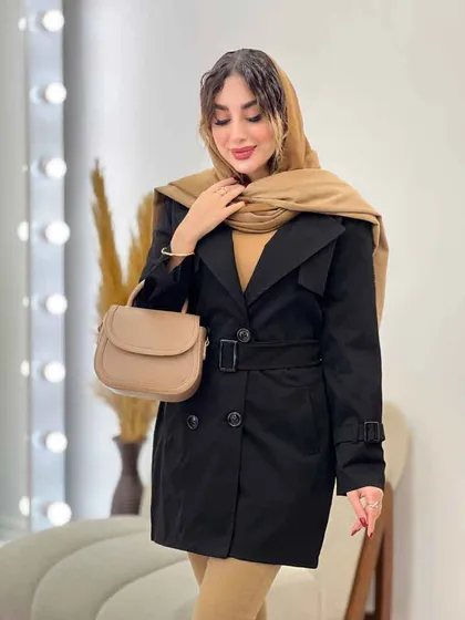بارانی چهار دکمه آستین بند دار