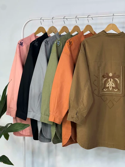 مانتو جین رنگی گلدوزی