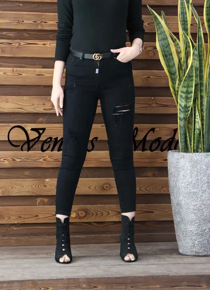 شلوار جین مشکی زاپ‌دار