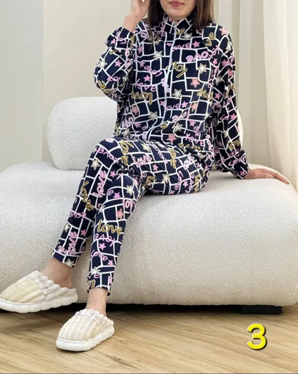 ست سویشرت وشلوار استیکر