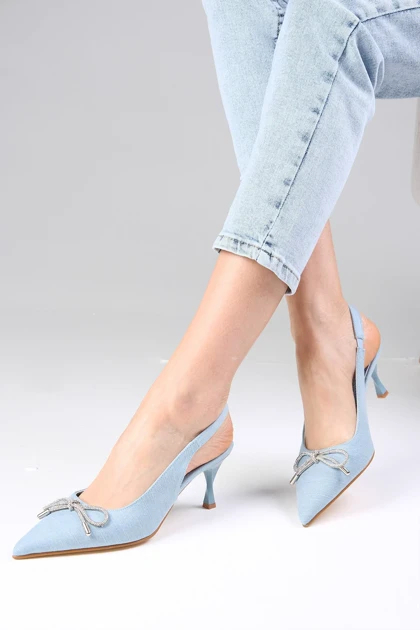 کفش پاشنه‌بلند کلاسیک زنانه میوگوستو mio-gusto