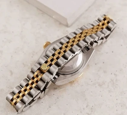 ساعت رولکس دیت جاست زنانه دورنگ طلایی صفحه مشکی ایندکس نگین Rolex Datejust