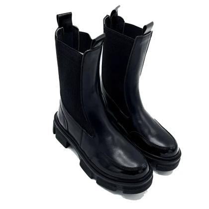 نیم بوت زنانه استرادیواریوس مدل Stradivarius Flat Ankle Boots - BTB06