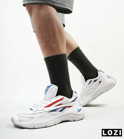 کفش کتانی سفید قرمز آبی مردانه reebok CROSS FIT