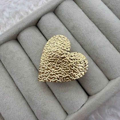 انگشتر قلب بزرگ طلایی