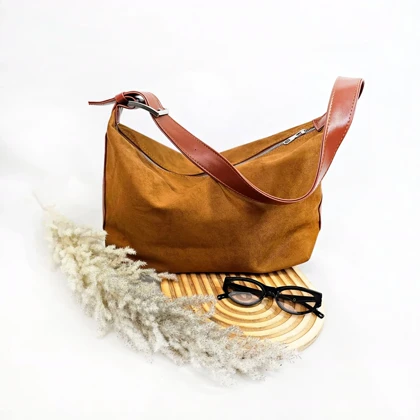 کیف دوشی جیر Caramel Suede Soft کد 9700