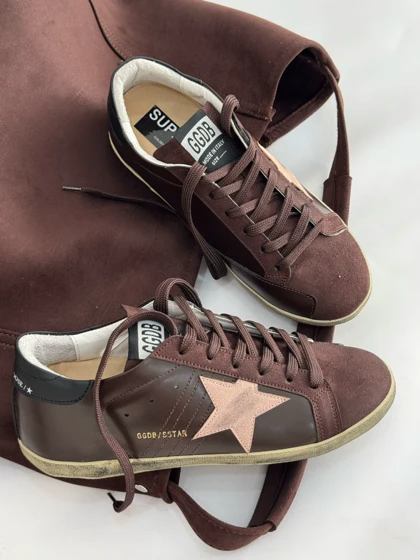 ونس گلدن گوس 2168